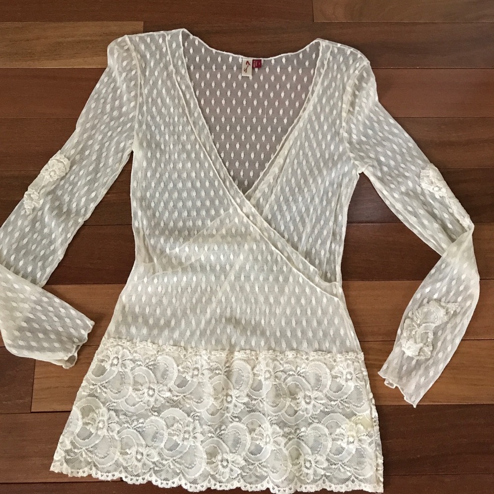 Seven Ivory Dotted Mesh wIth Lace Insets Top M